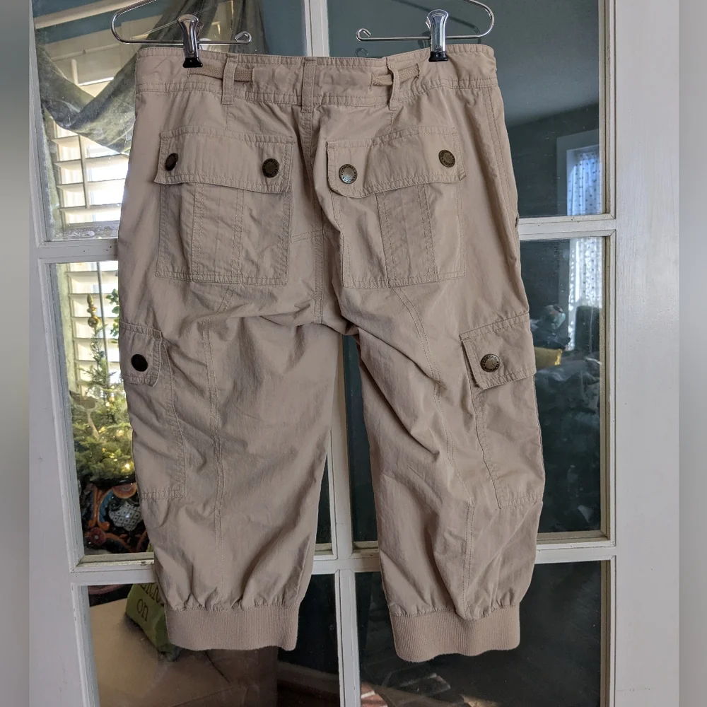 Vintage Coronel Tapioca Tan Khaki Cargo Capris Size Medium
